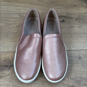 Naturalizer Marianne Rose Gold Slip On - 7.5 (NWB)
